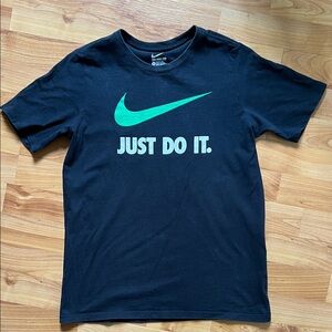 Boys Nike tshirt